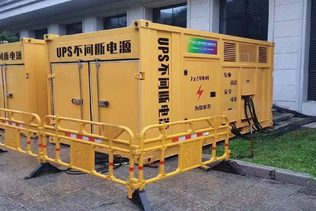 西乌珠穆沁发电机租赁施工现场